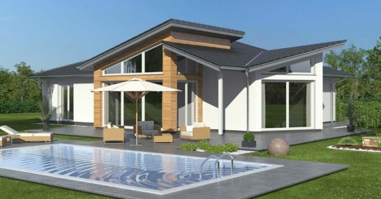 Moderne Villa mit Pool, Holzdetails und einer großen Terrasse im Garten.