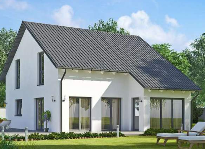 Enovia Haus - EFH - Vielseitige 141 Moderne, zweigeschossige Wohnhaus mit weißen Wänden und Satteldach, umgeben von Grünfläche.